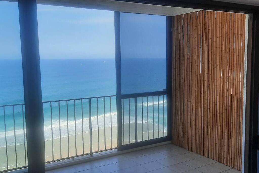 Apto Frente Mar 2 Suites リオデジャネイロ エクステリア 写真